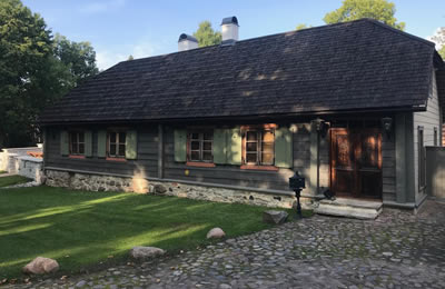 Reinhold Apartments